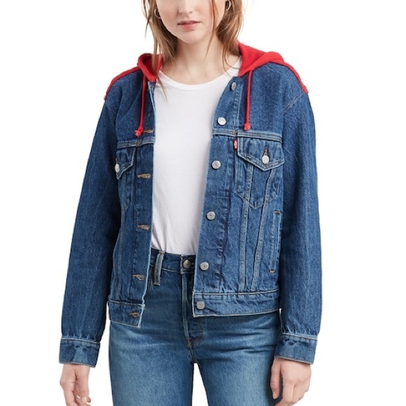 Levi's Jackets & Blazers - Levi’s Boyfriend Trucker Denim Jacket